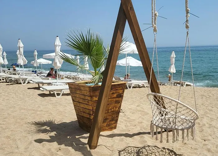 Апартаменты Summer Rose By The Sea